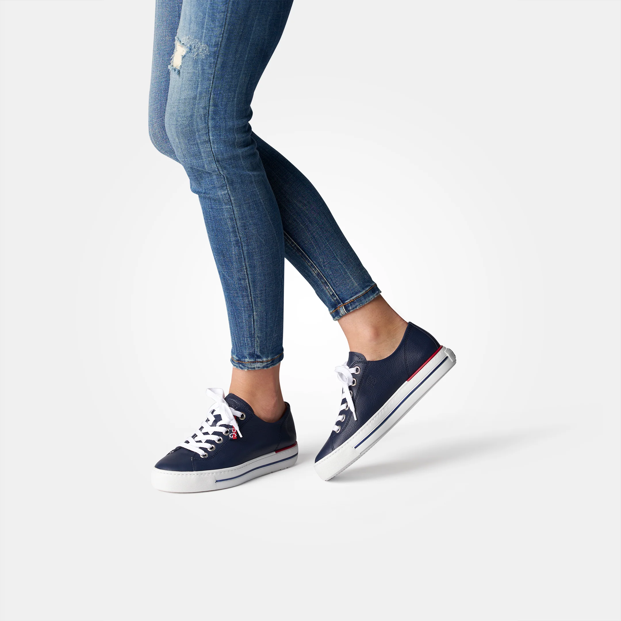 Carly Sneaker - Image 5